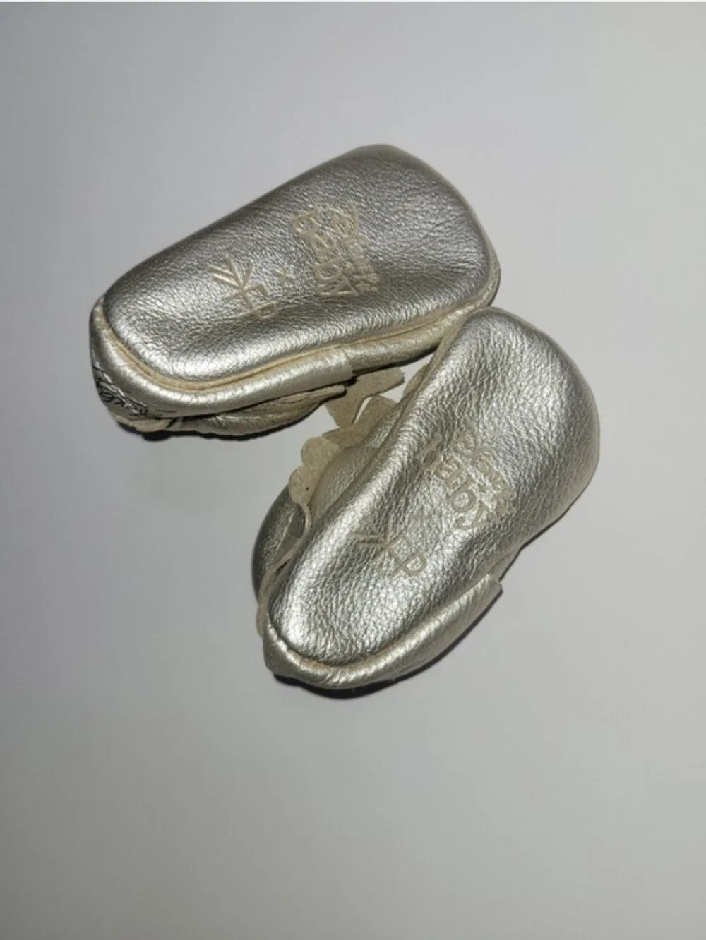Freshly Picked Disney Baby Mickey Mouse Platinum Infant Bow Moccasins Shoes